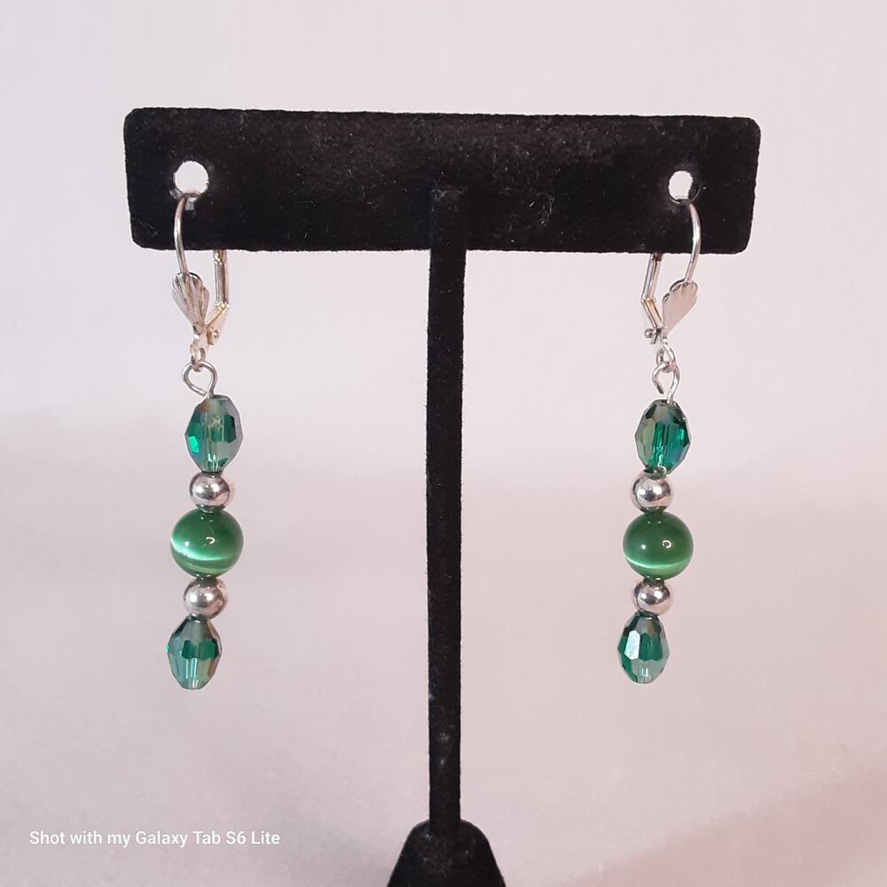 💎Dangle Drop Earrings Green Tigers Eye And Small Silver Tone Beads For Pierced